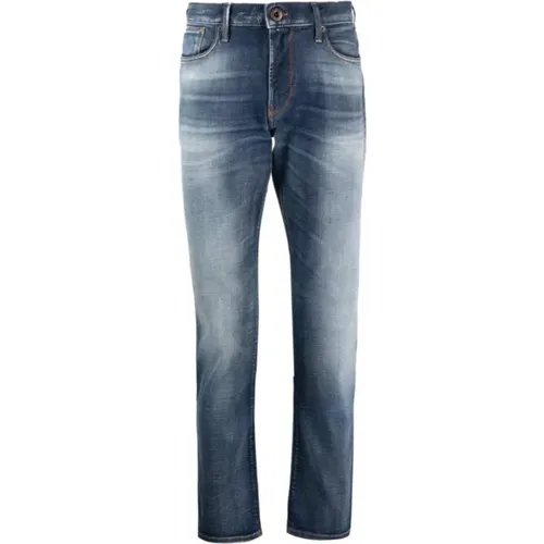 Trendy Slim-Fit Stone Washed Jeans , male, Sizes: W33 - Emporio Armani - Modalova