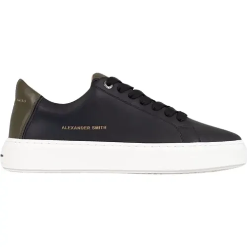 Schwarze Militärstil Sneakers , Herren, Größe: 42 EU - Alexander Smith - Modalova