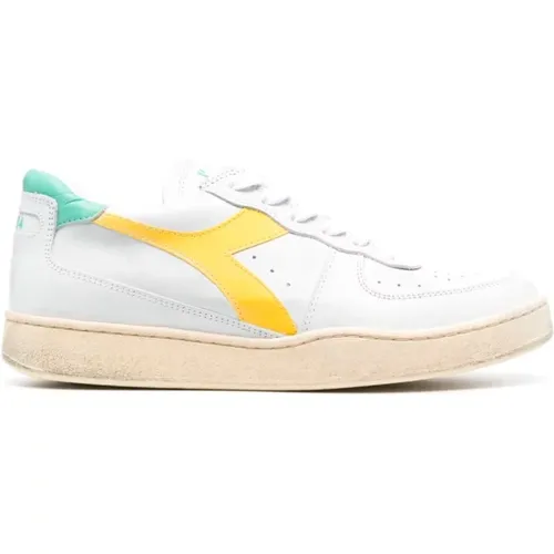 Weiße Gelbe Niedrig Gebrauchte Sneaker,MI Basket Low Used - 80er Jahre Ikone - Diadora - Modalova