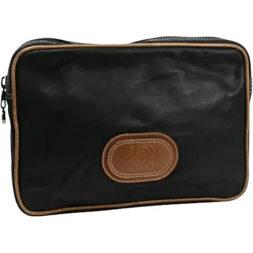 Pre-owned Clutches, female, , Size: ONE SIZE Pre-owned Leather clutches - Loewe Pre-owned - Modalova