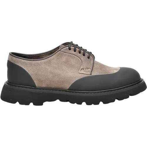 Classic Suede Shoe in Tortora , male, Sizes: 7 UK, 7 1/2 UK, 8 UK - Doucal's - Modalova
