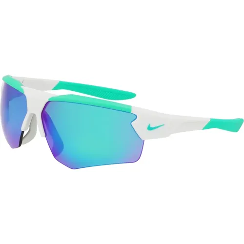 Sunglasses, male, , Size: ONE SIZE Stylish Sunglasses with Color 907 - Nike - Modalova