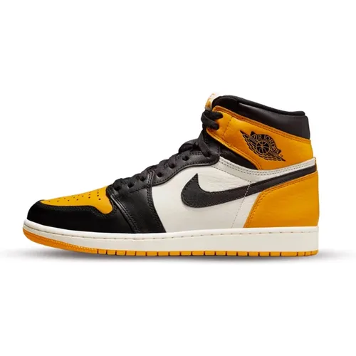 Sneakers, male, , Size: 4 1/2 US Retro High OG Yellow Toe Sneakers - Jordan - Modalova