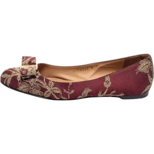 Pre-owned Flats, female, , Size: 7 1/2 US Pre-owned Fabric flats - Salvatore Ferragamo Pre-owned - Modalova