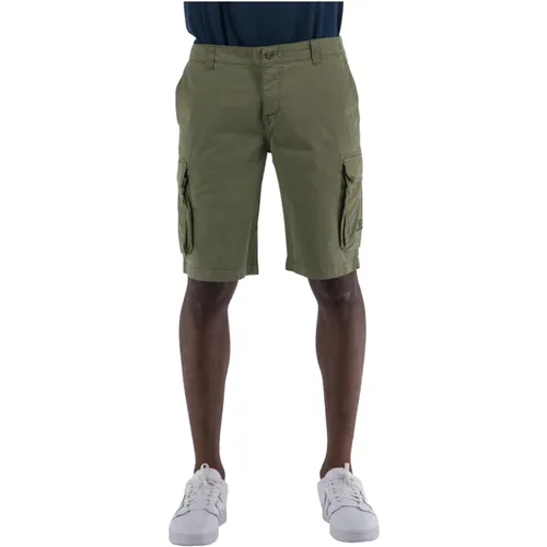 Casual Shorts , male, Sizes: XL, M, L, S - MC2 Saint Barth - Modalova