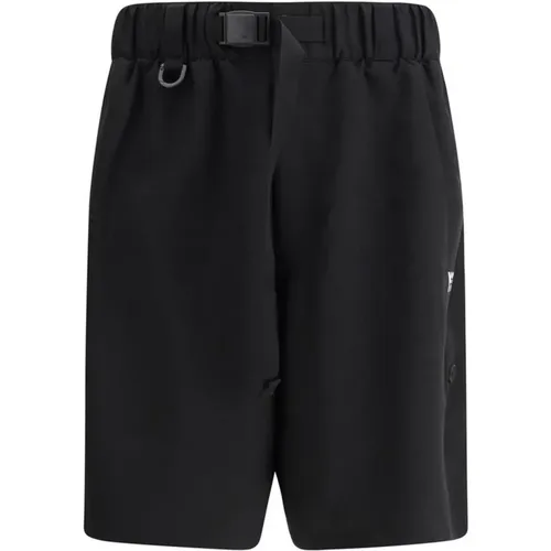 Casual Shorts, male, , Size: L Keychain Detail Bermuda Shorts - Y-3 - Modalova