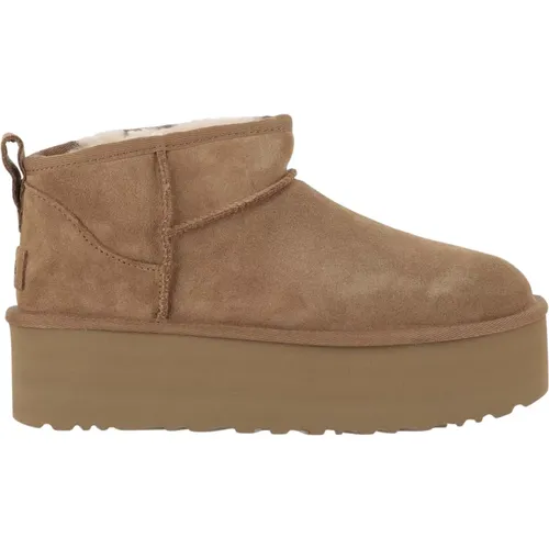 Wildleder Stiefeletten mit geprägtem Detail - Ugg - Modalova