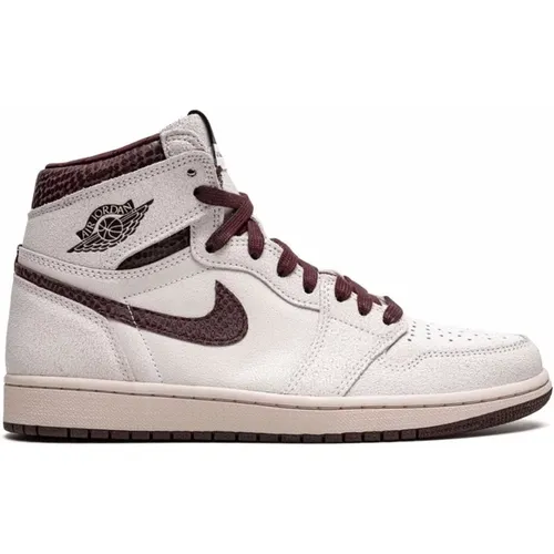 Sneakers, male, , Size: 12 1/2 US Retro High OG A Ma Maniére - Jordan - Modalova