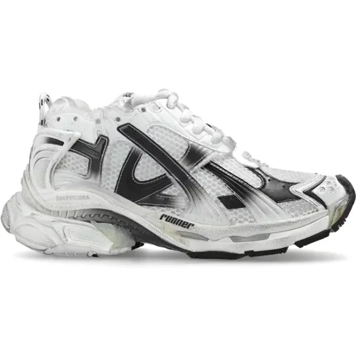 Sports shoes Runner , female, Sizes: 5 UK, 4 UK, 2 UK, 7 UK - Balenciaga - Modalova