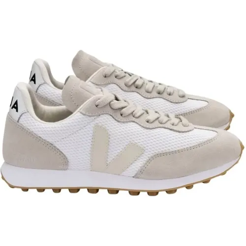 Eco-Friendly Beige Low-Top Sneakers , male, Sizes: 11 UK, 10 UK, 12 UK - Veja - Modalova