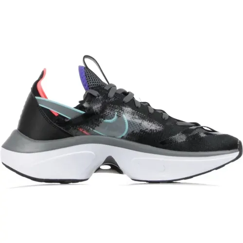 Black Sporty Men's Shoe , male, Sizes: 7 UK, 13 UK, 6 UK, 9 UK, 8 1/2 UK, 10 UK, 8 UK - Nike - Modalova