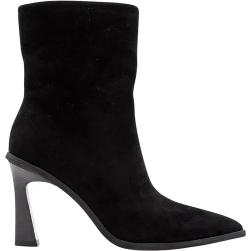 Pointed Toe Leather Ankle Boots , female, Sizes: 4 UK, 7 UK, 8 UK, 5 UK, 3 UK, 6 UK - Alma en Pena - Modalova