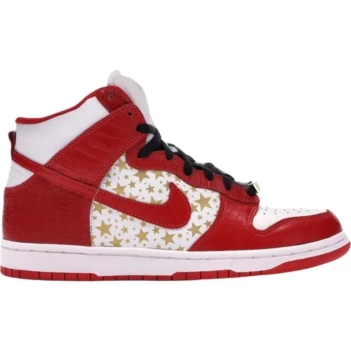 Limited Edition Supreme Dunk High Pro SB Stars , male, Sizes: 11 UK, 10 1/2 UK, 8 1/2 UK, 9 UK - Nike - Modalova