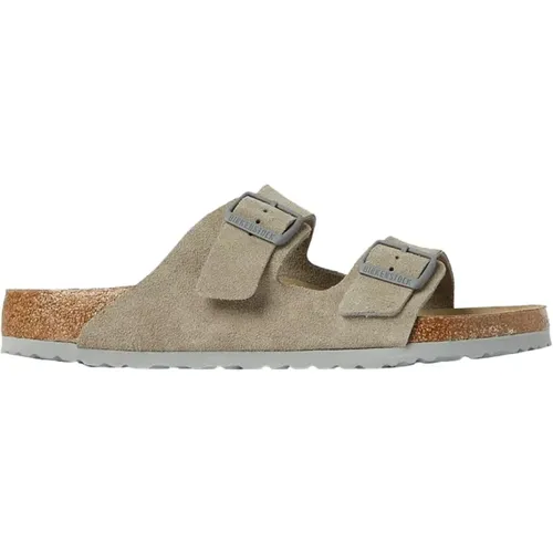 Sliders, male, , Size: 4 US Suede Sandals with Twin Buckle Straps - Birkenstock - Modalova