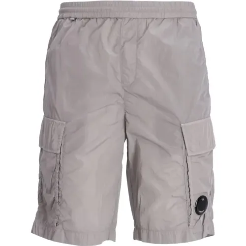 Chrome-R Style Cargo Shorts in Nylon , male, Sizes: L, S, M - C.P. Company - Modalova