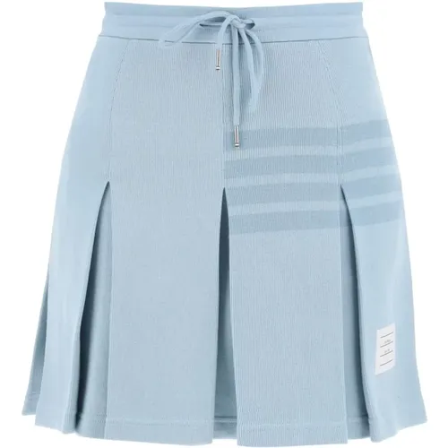 Knitted 4 Bar Pleated Skirt , female, Sizes: S - Thom Browne - Modalova