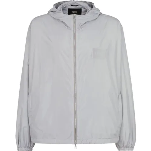 Graue Windbreaker Jacke mit Kapuze - Fendi - Modalova