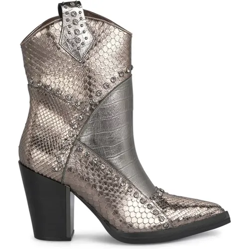 Ankle boots with studs and details , female, Sizes: 3 UK, 2 UK, 4 UK, 6 UK, 7 UK, 5 UK - Alma en Pena - Modalova