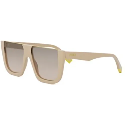 Neutral Sunglasses Ss24 International Fit , female, Sizes: 62 MM - Fendi - Modalova