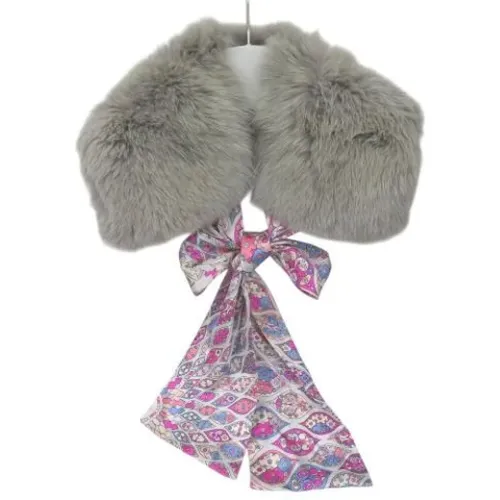 Pre-owned Scarves, female, , Size: ONE SIZE Pre-owned Fur scarves - Emilio Pucci Pre-owned - Modalova