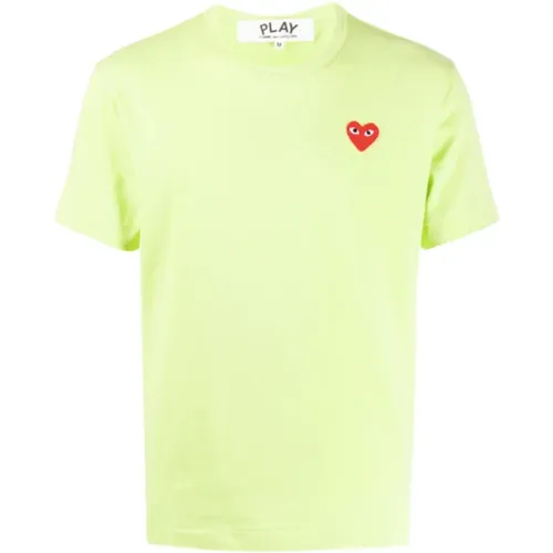 Grünes T-Shirt mit Kurzen Ärmeln und Herz , Herren, Größe: M - Comme des Garçons Play - Modalova