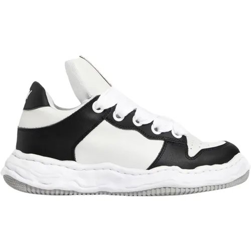 Schwarze & Weiße Leder Puffer Sneakers , Herren, Größe: 41 EU - Mihara Yasuhiro - Modalova