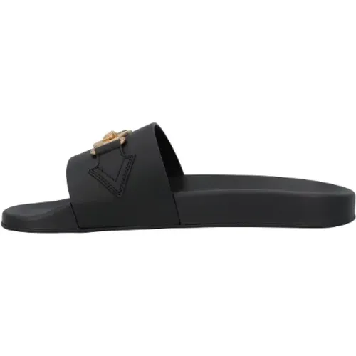 Sliders, male, , Size: 9 US Leather flats - Versace - Modalova