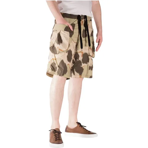 Camouflage Bermuda Shorts for Men , male, Sizes: S - Aspesi - Modalova