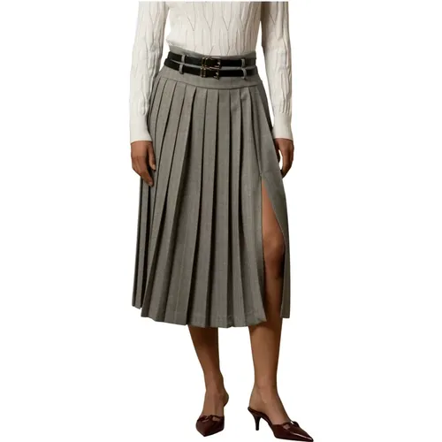 Midi Skirts, female, , Size: 2XL Pleated Calf Length Skirt - Kocca - Modalova