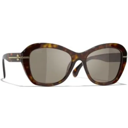 Braun/Havanna Sonnenbrille Stilvoll und vielseitig - Chanel - Modalova
