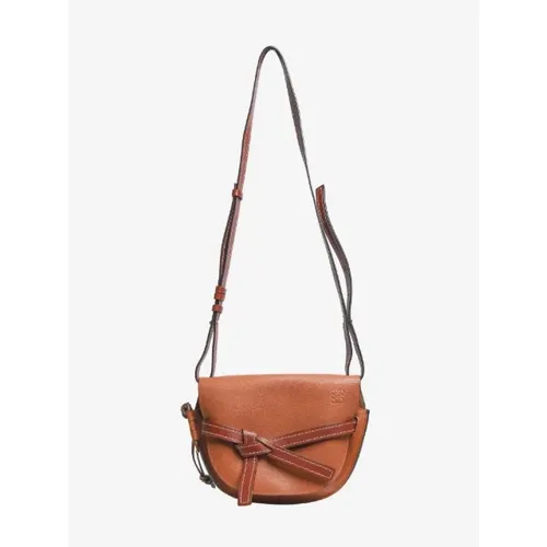 Pre-owned Cross Body Bags, female, , Size: ONE SIZE Pre-owned Leather shoulder-bags - Loewe Pre-owned - Modalova