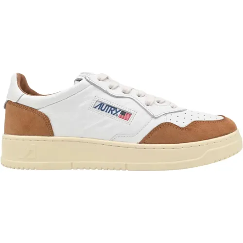 Herren Leder Sneakers mit Weißen und Karamellfarbenen Details , Herren, Größe: 39 EU - Autry - Modalova