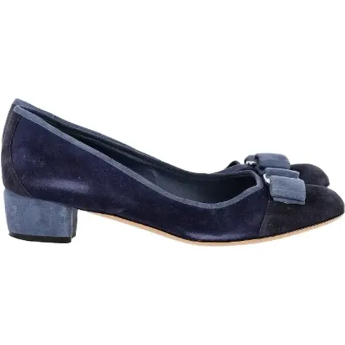 Pre-owned Suede heels , female, Sizes: 4 1/2 UK - Salvatore Ferragamo Pre-owned - Modalova
