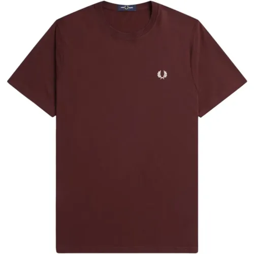 T-Shirts, male, , Size: M Classic T-Shirt - Fred Perry - Modalova