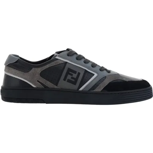 Elegant Monochrome Low-Top Sneakers , male, Sizes: 10 UK - Fendi - Modalova