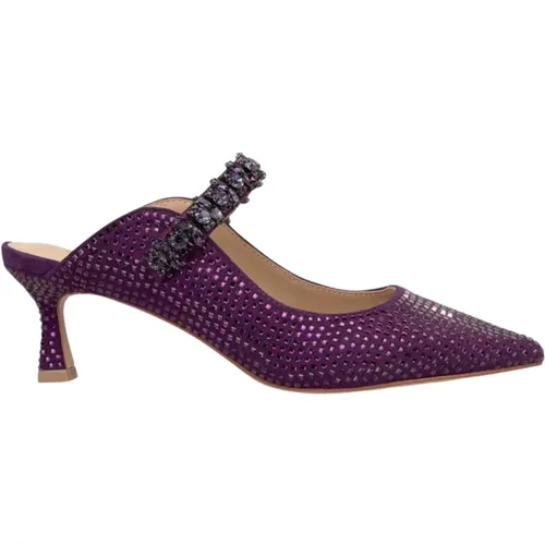 Heeled shoe with strap , female, Sizes: 9 UK, 5 UK, 4 UK, 2 UK, 6 UK, 7 UK, 8 UK, 3 UK - Alma en Pena - Modalova