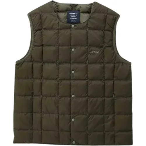 Vests, male, , Size: M Lightweight Down Vest - Gramicci - Modalova