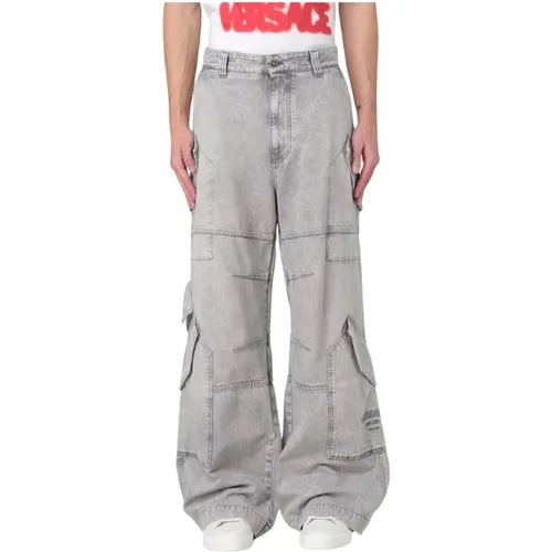 VERSACE Pants | Modalova