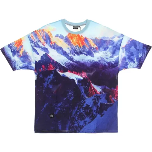 Mountain Oversize Tee Multi T-Shirt , male, Sizes: S, L, M - Dolly Noire - Modalova