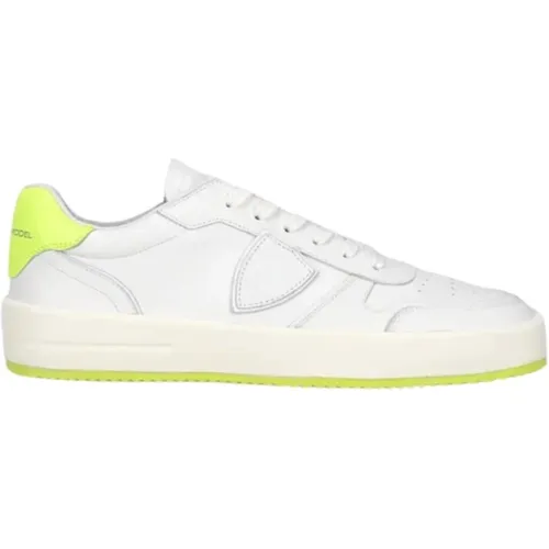 Stylish Sneakers for Men and Women , male, Sizes: 10 UK, 6 UK - Philippe Model - Modalova