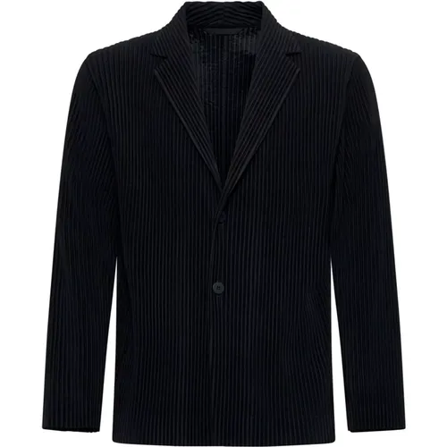 Pleated Jackets , male, Sizes: L - Issey Miyake - Modalova