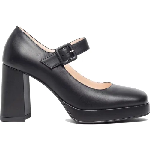 Leather Block Heel Shoes , female, Sizes: 6 UK, 5 UK, 4 UK, 7 UK, 3 UK - Nerogiardini - Modalova