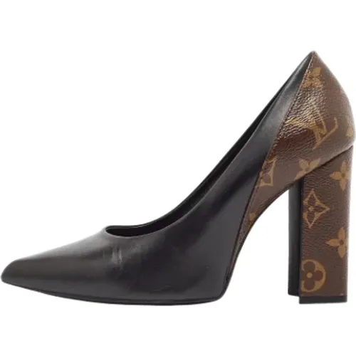 Pre-owned Pumps, female, , Size: 5 1/2 US Pre-owned Coated canvas heels - Louis Vuitton Vintage - Modalova