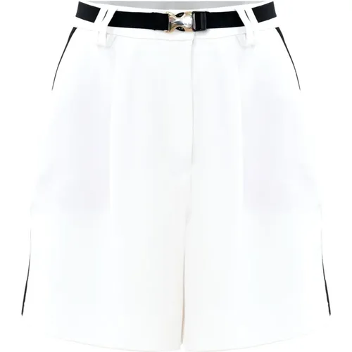 Short Shorts, female, , Size: S Contrast Detail Pleated Shorts with Belt - Kocca - Modalova
