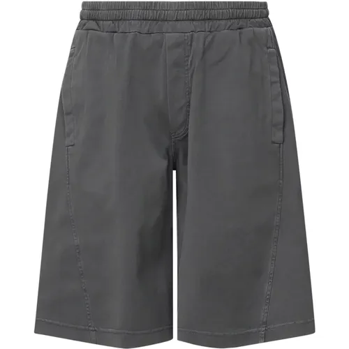 Casual Shorts, male, , Size: S Grey Cotton Shorts with Pockets - Dolce & Gabbana - Modalova