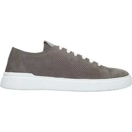 Herren Graue Echte Leder Low-Top Sneakers für den Sommer Er00112619 , Herren, Größe: 44 EU - Estro - Modalova