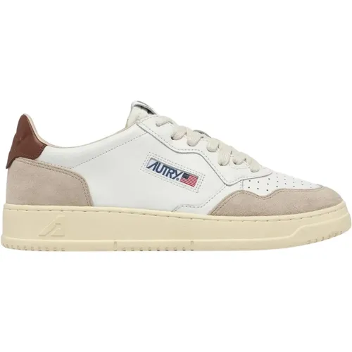 High-Quality Leather Sneakers Medalist Model , female, Sizes: 8 UK, 9 UK, 11 UK - Autry - Modalova