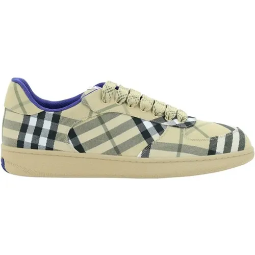 Sneakers, male, , Size: 8 US Printed Sneaker Shoes with Check Pattern - Burberry - Modalova