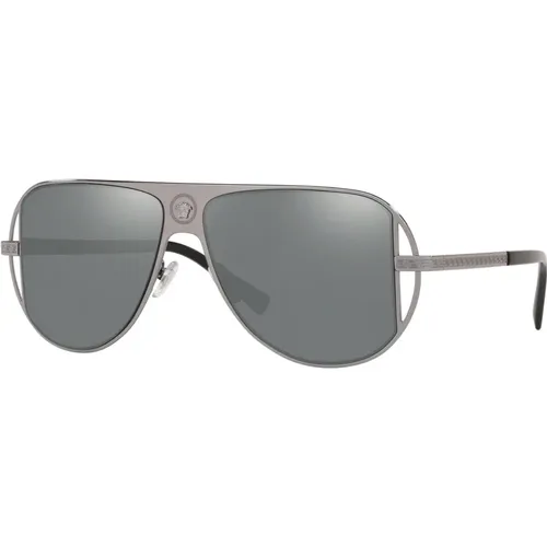Grecmania Sunglasses in Ruthenium/Grey , male, Sizes: 57 MM - Versace - Modalova