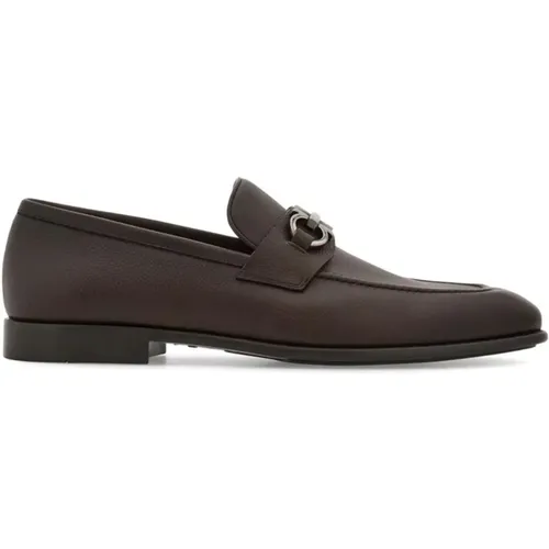 Loafers, male, , Size: 7 1/2 US Flat Loafers Grained Leather Shoes - Salvatore Ferragamo - Modalova